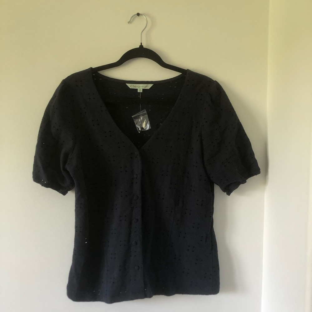 BNWT Cleo Petites Navy Eyelet‎ Top | Size S